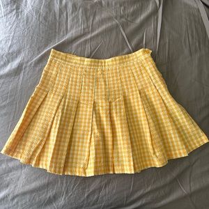 UO Gingham Pleated Skirt